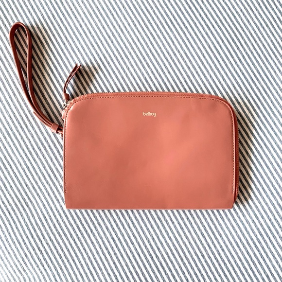 Bellroy Clutch - Picture 7 of 10